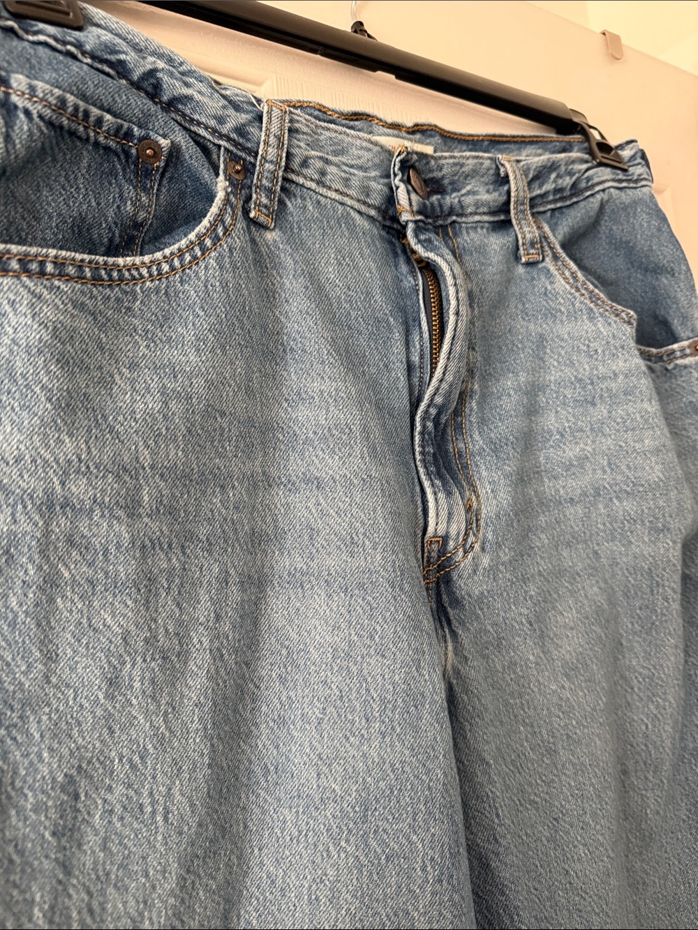 Levi’s Cinch Baggy Jeans Size 31 - Picture 2 of 7